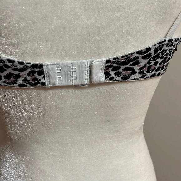 NWOT: MaidenForm Cheetah Print Bra - Picture 3 of 4